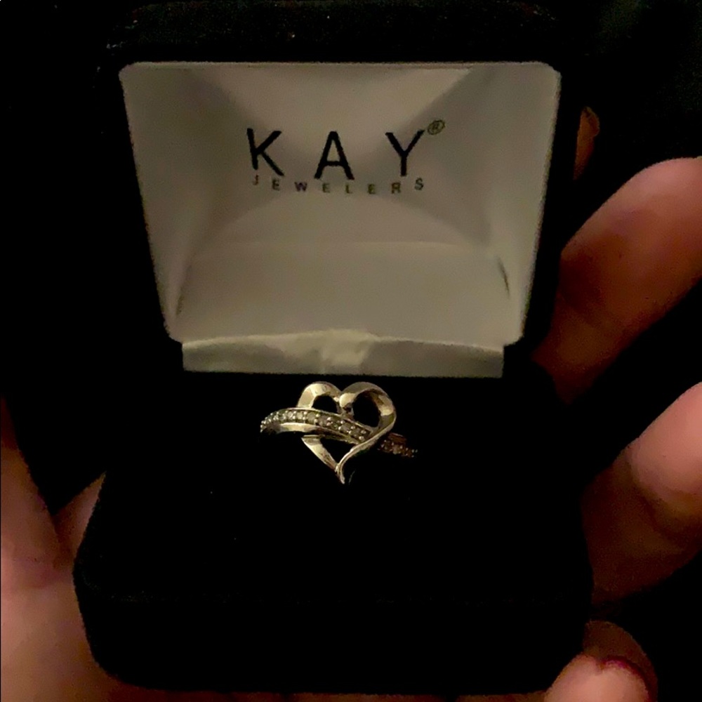 Kay jewelers heart ring size 5